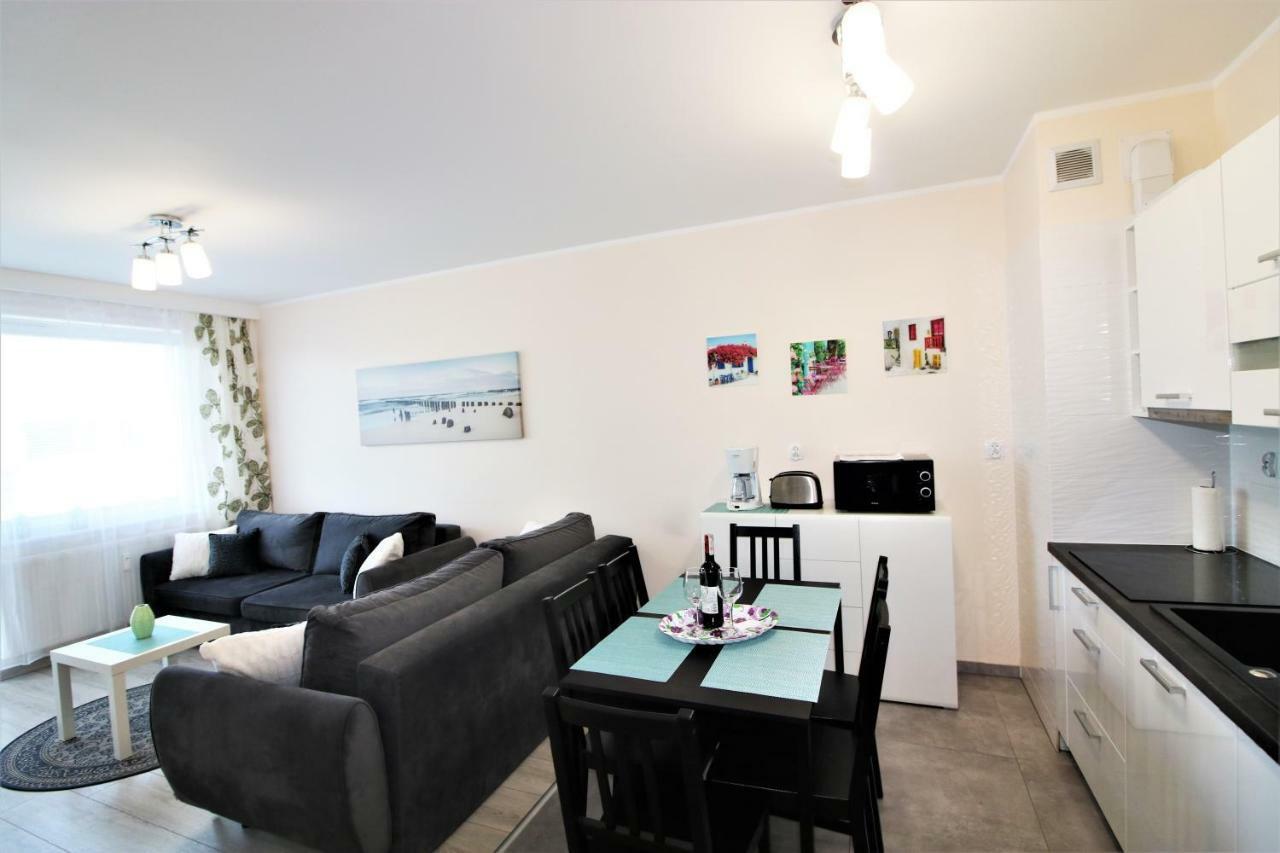 Apartament Superior Pastelowy Przy Plazy 코워브제크 외부 사진