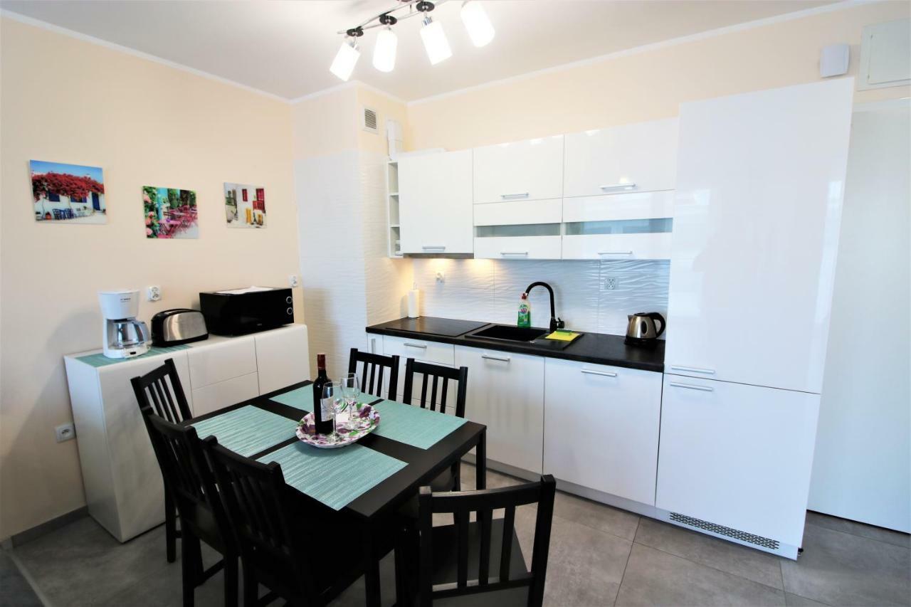 Apartament Superior Pastelowy Przy Plazy 코워브제크 외부 사진