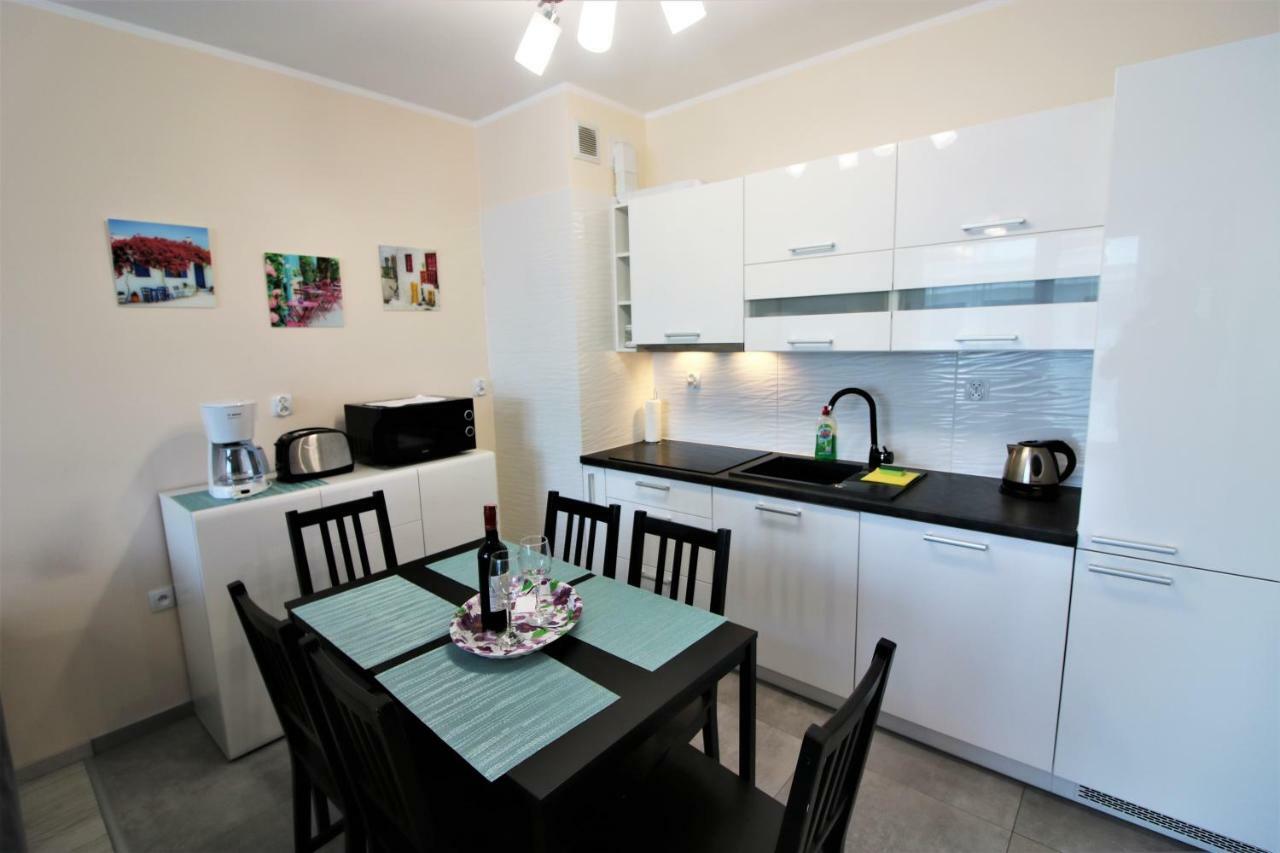 Apartament Superior Pastelowy Przy Plazy 코워브제크 외부 사진