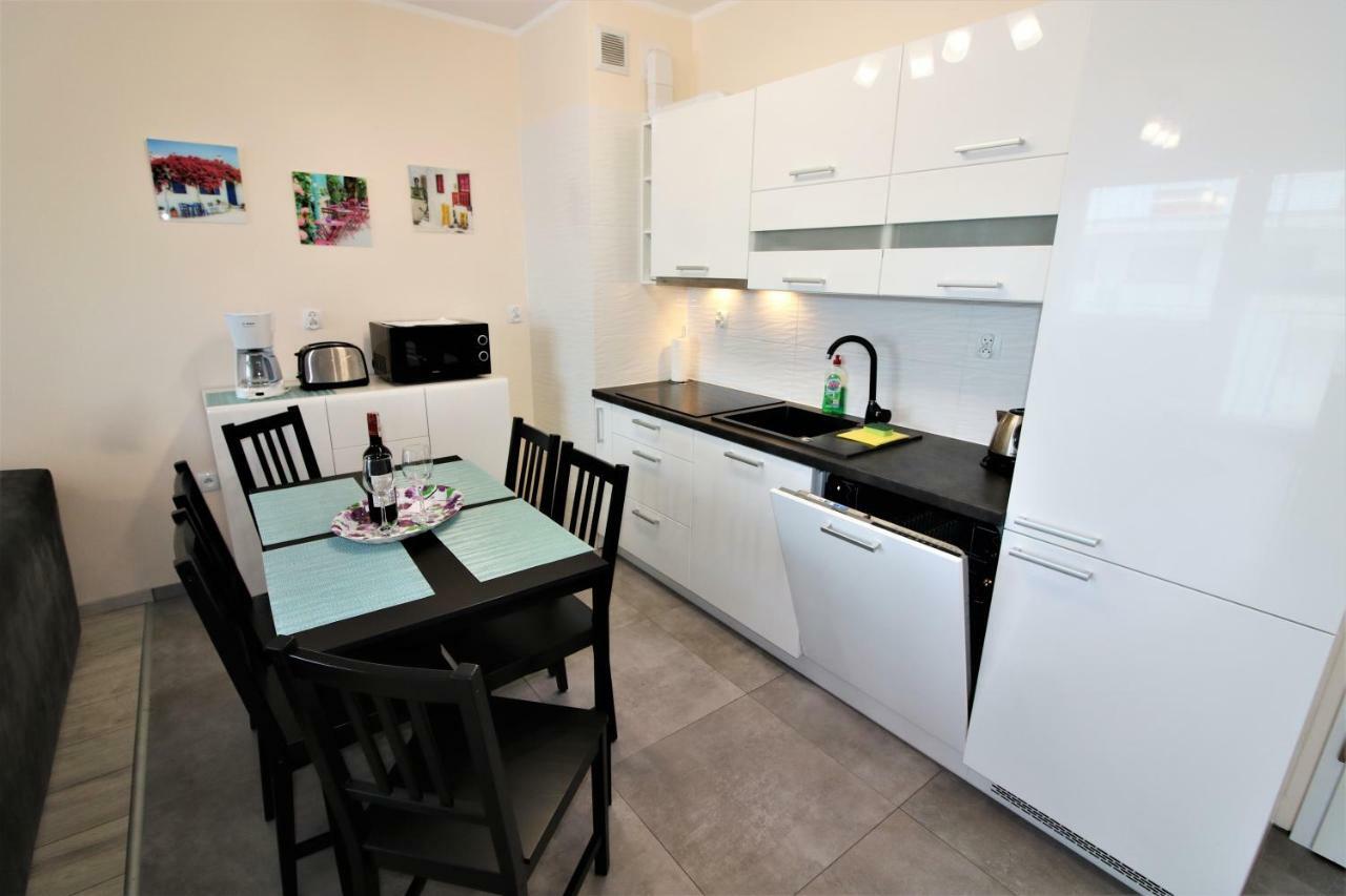 Apartament Superior Pastelowy Przy Plazy 코워브제크 외부 사진